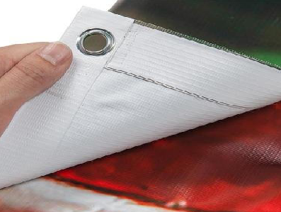 岳池喷绘和刀刮布的工艺区别。